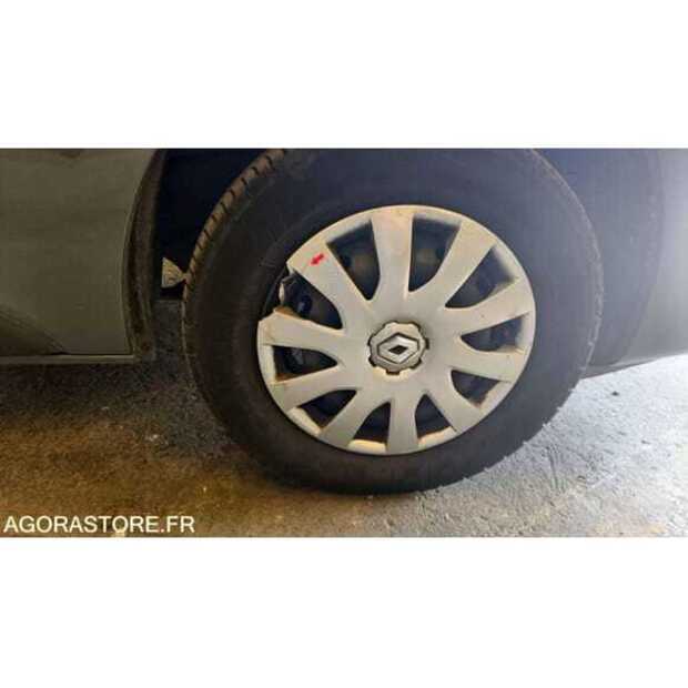 2019 Renault Traffic-49070221
