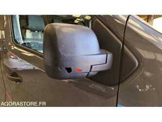 2019-renault-traffic-1487197-49070234