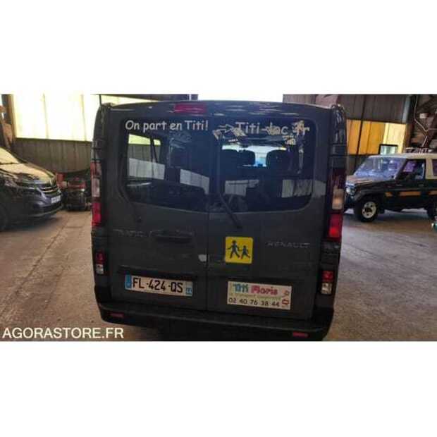 2019 Renault Traffic-49070238