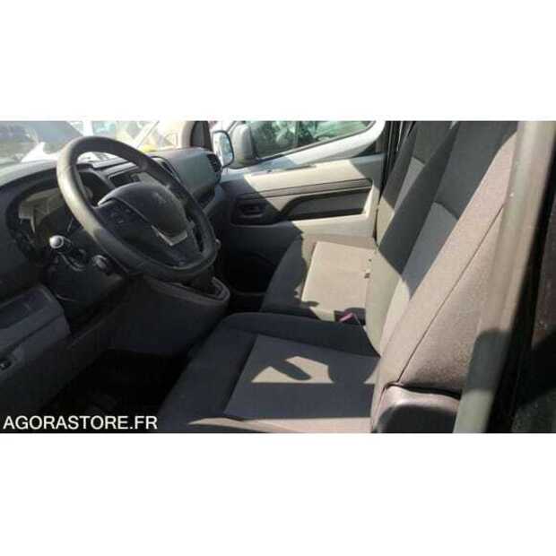 2020 Peugeot Expert-49070348