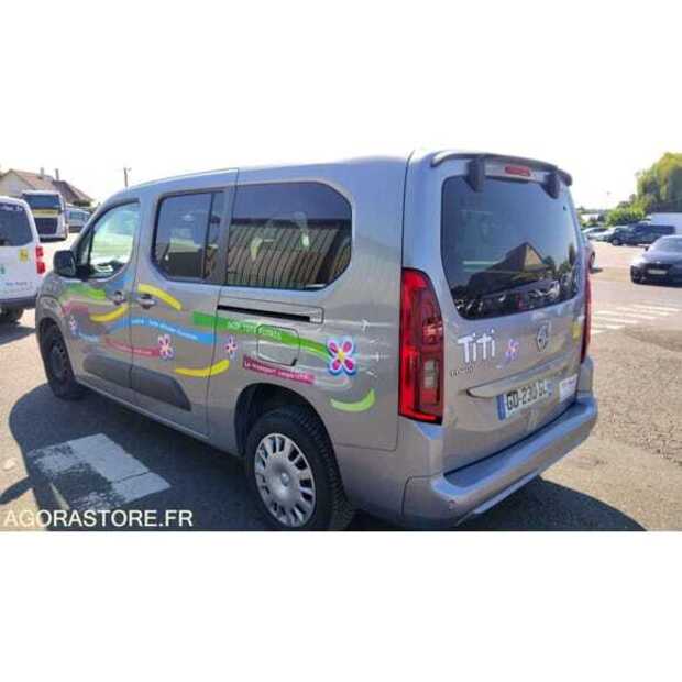 2021 Opel COMBO-49070471