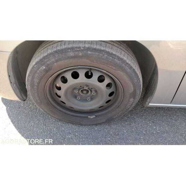 2021 Opel COMBO-49070484