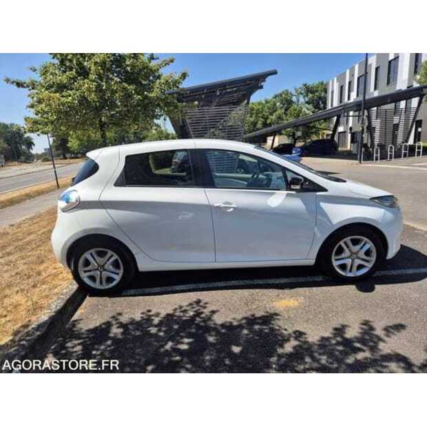 2019 رينو ZOE-49070543