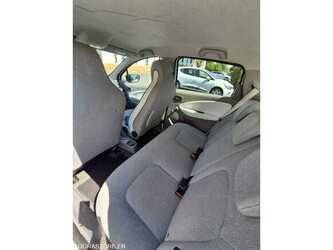 2019-renault-zoe-1487207-49070546