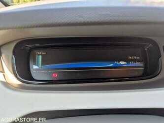 2019-renault-zoe-1487207-49070547