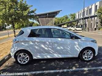 2019-renault-zoe-1487210-49070579