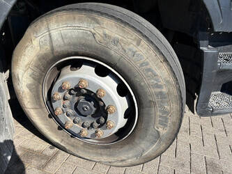 2016-iveco-stralis-420-1486184-49071948