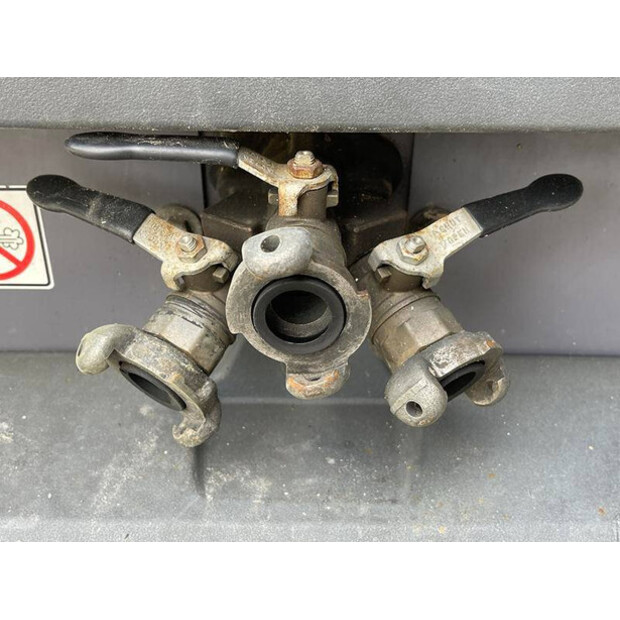 2018 Atlas-Copco XAS88-49071954
