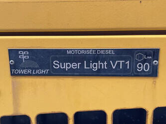 2011-tower-light-vt1-49072073