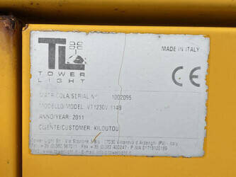 2011-tower-light-vt1-49072079