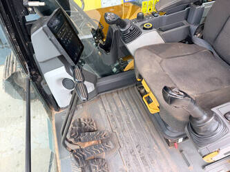 2020-caterpillar-320-1487273-49072408