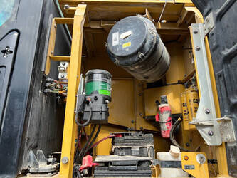 2017-caterpillar-352f-1487279-49072698
