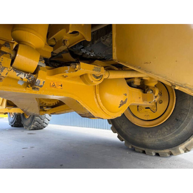 2014 BELL B25E-49073283