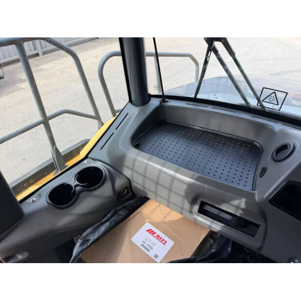 2014 BELL B25E-49073313