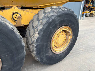 2014-caterpillar-730c-1487292-49073335