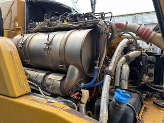 2016-caterpillar-730c2-1487293-49073416