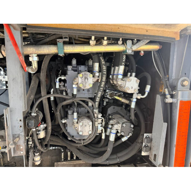 2011 VOGELE Super 1600-2-49073596