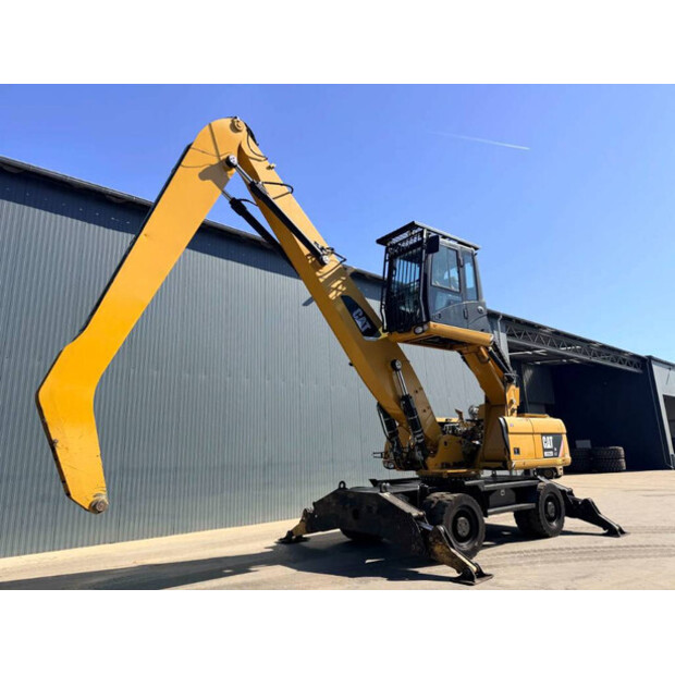 2011 Caterpillar M322D MH-49073823