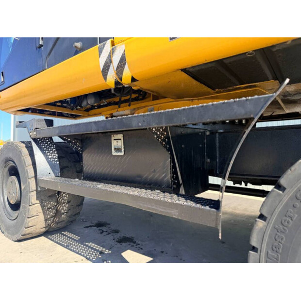 2011 Caterpillar M322D MH-49073829