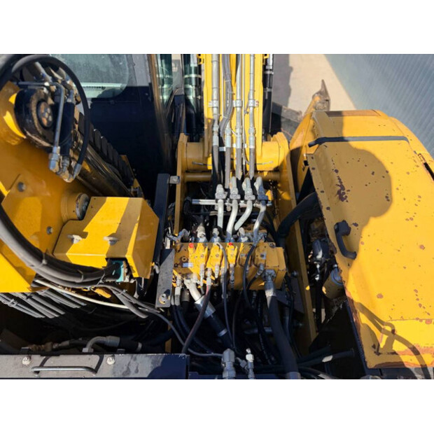 2011 Caterpillar M322D MH-49073831