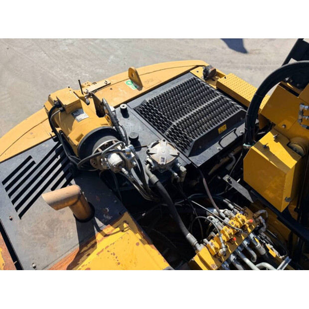 2011 Caterpillar M322D MH-49073835