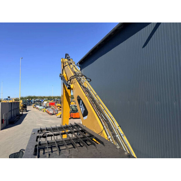 2011 Caterpillar M322D MH-49073837