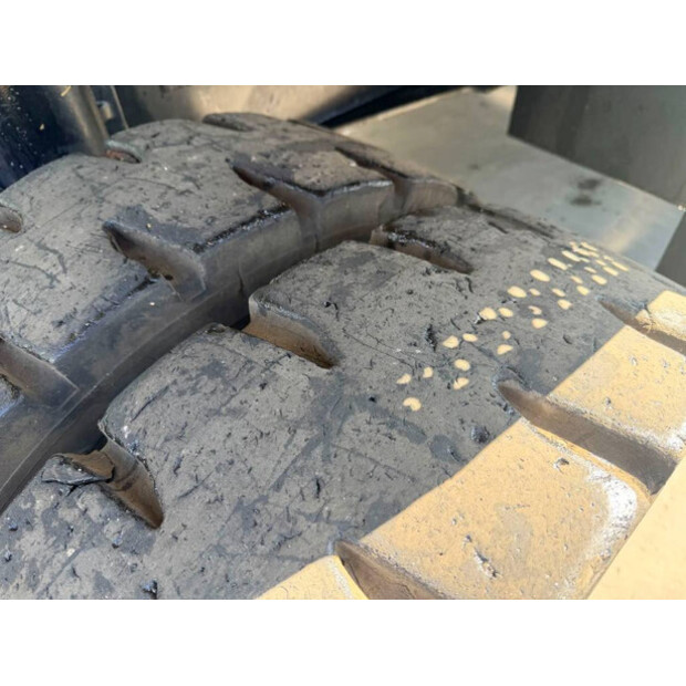 2011 Caterpillar M322D MH-49073847