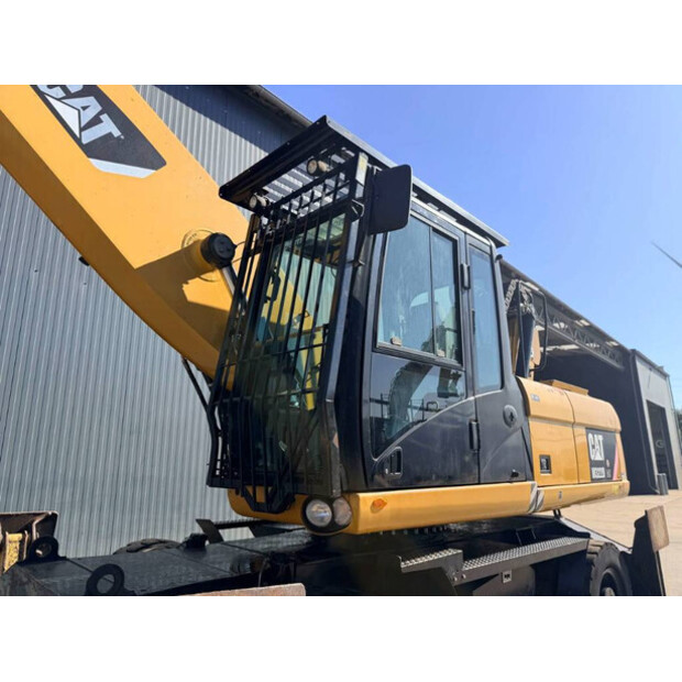 2011 Caterpillar M322D MH-49073851