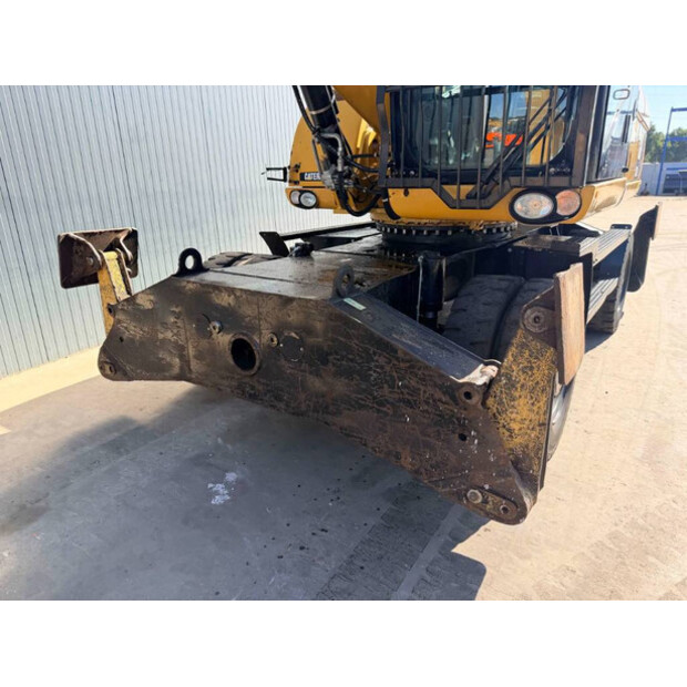 2011 Caterpillar M322D MH-49073852