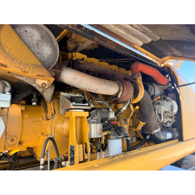 2011 Caterpillar M322D MH-49073854