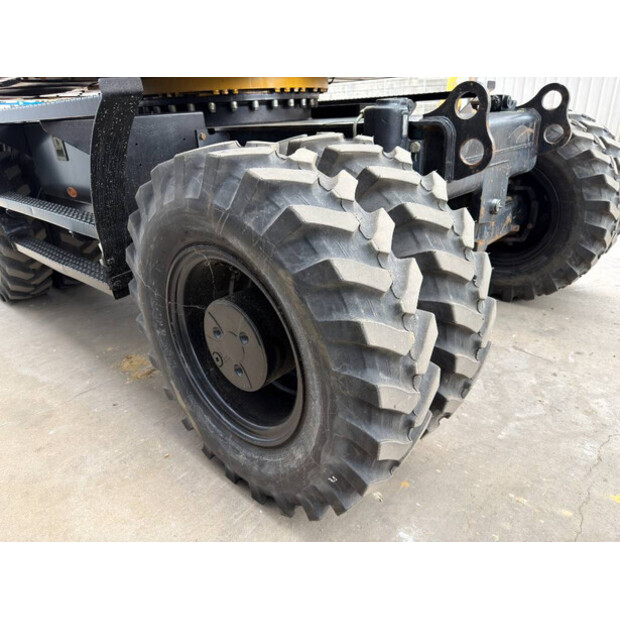 2015 Caterpillar M318F-49073887