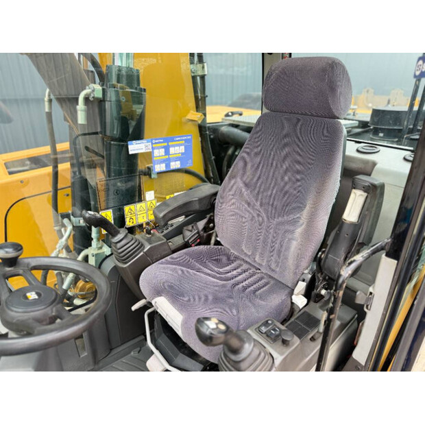 2015 Caterpillar M318F-49073888