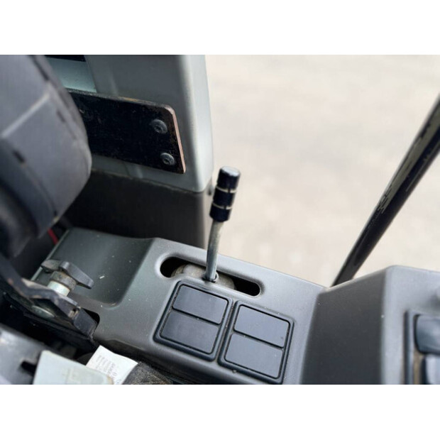 2015 Caterpillar M318F-49073896