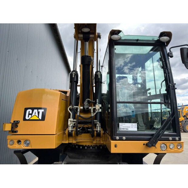2015 Caterpillar M318F-49073911