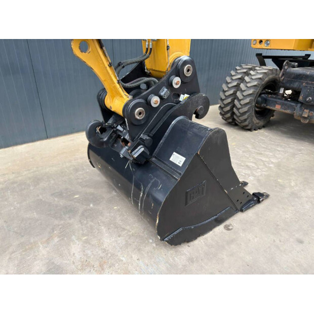 2015 Caterpillar M318F-49073914