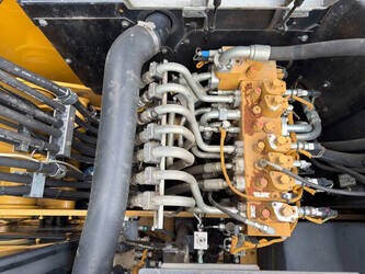 2015-caterpillar-m318f-1487302-49073931