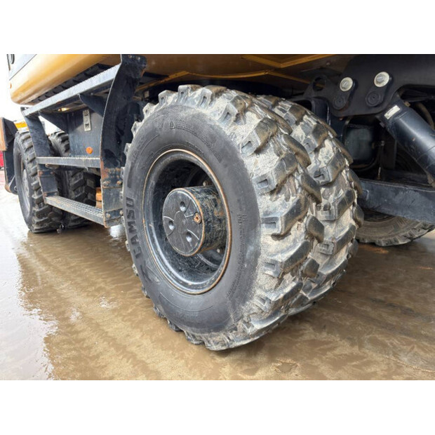 2015 Caterpillar M318F-49073966