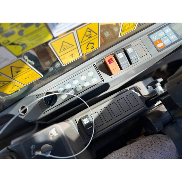 2014 Caterpillar M322D-49074106