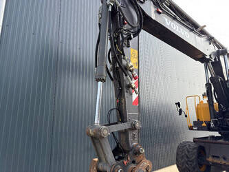 2015-volvo-ew180e-1487307-49074177