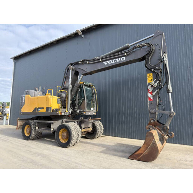 2015 Volvo EW180E-49074208