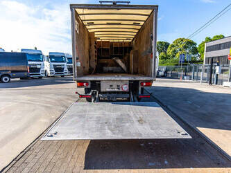 2011-volvo-fl-250-49076934