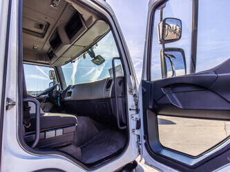 2013-renault-premium-340-dxi-1487327-49076982