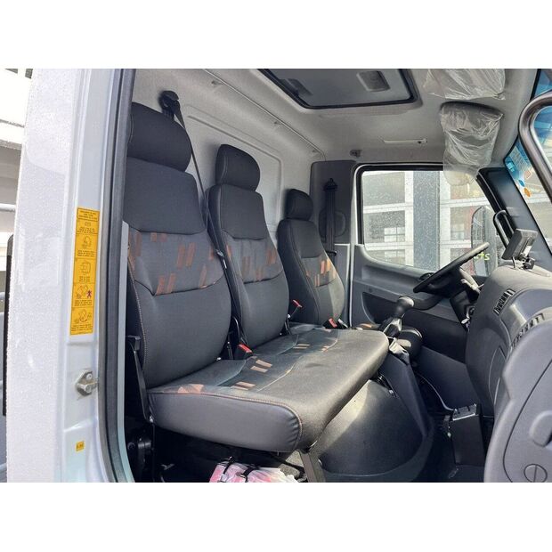 2024 Mercedes-Benz Accelo 815-49077048