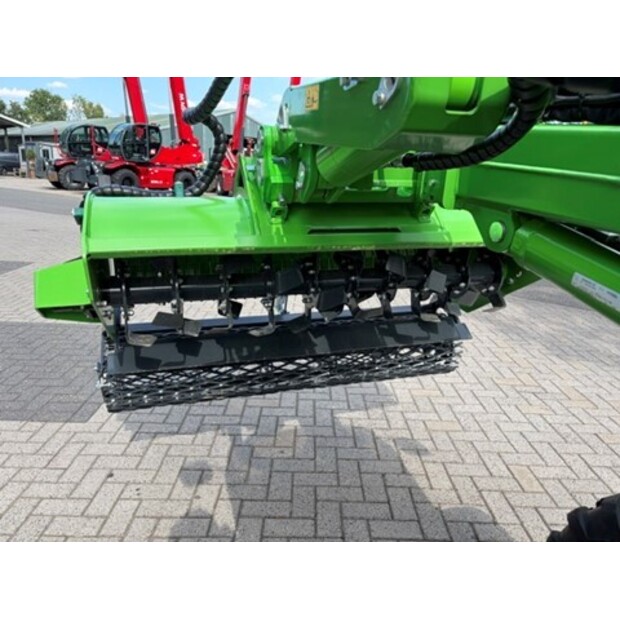 2026 Avant-49077858