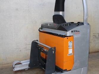 2021-still-fm-x14-1469547-49078418