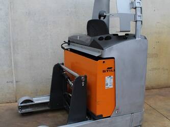 2021-still-fm-x14-1469553-49078440
