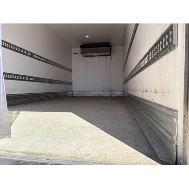 2015 Volvo FL-49079727