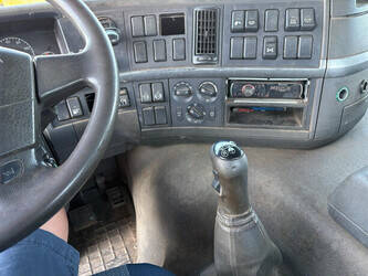 2005-volvo-fm12-1487435-49079764