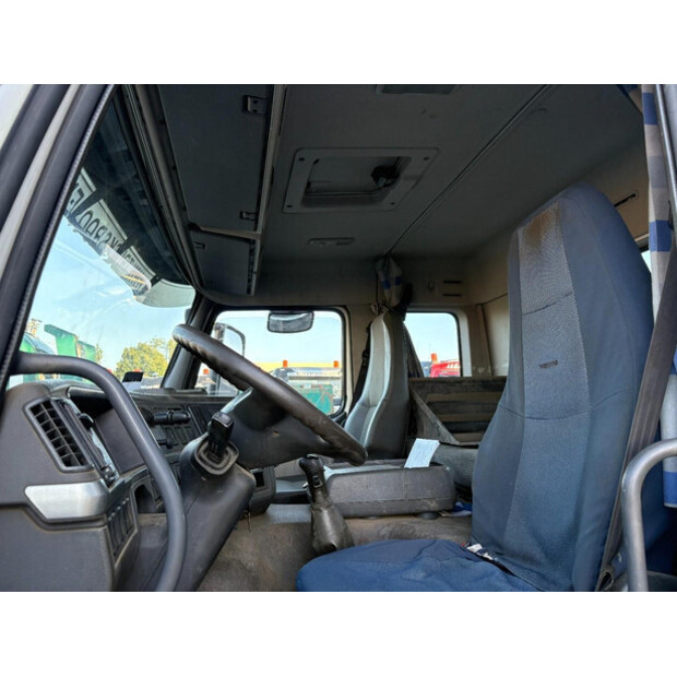 2005 Volvo FM12-49079766