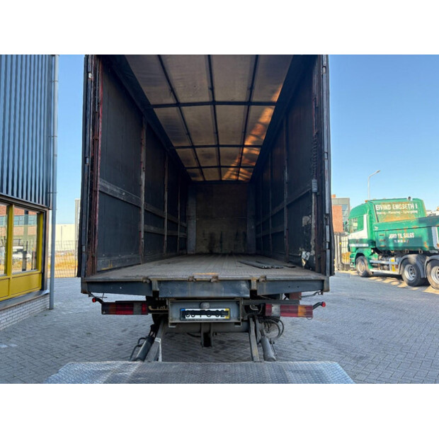 2008 مرسيدس بنز AXOR-49079778